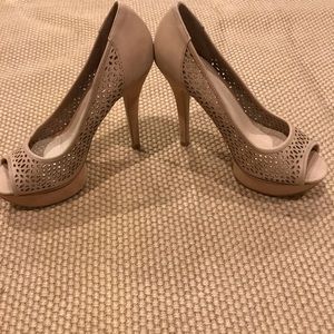 Aldo nude heels